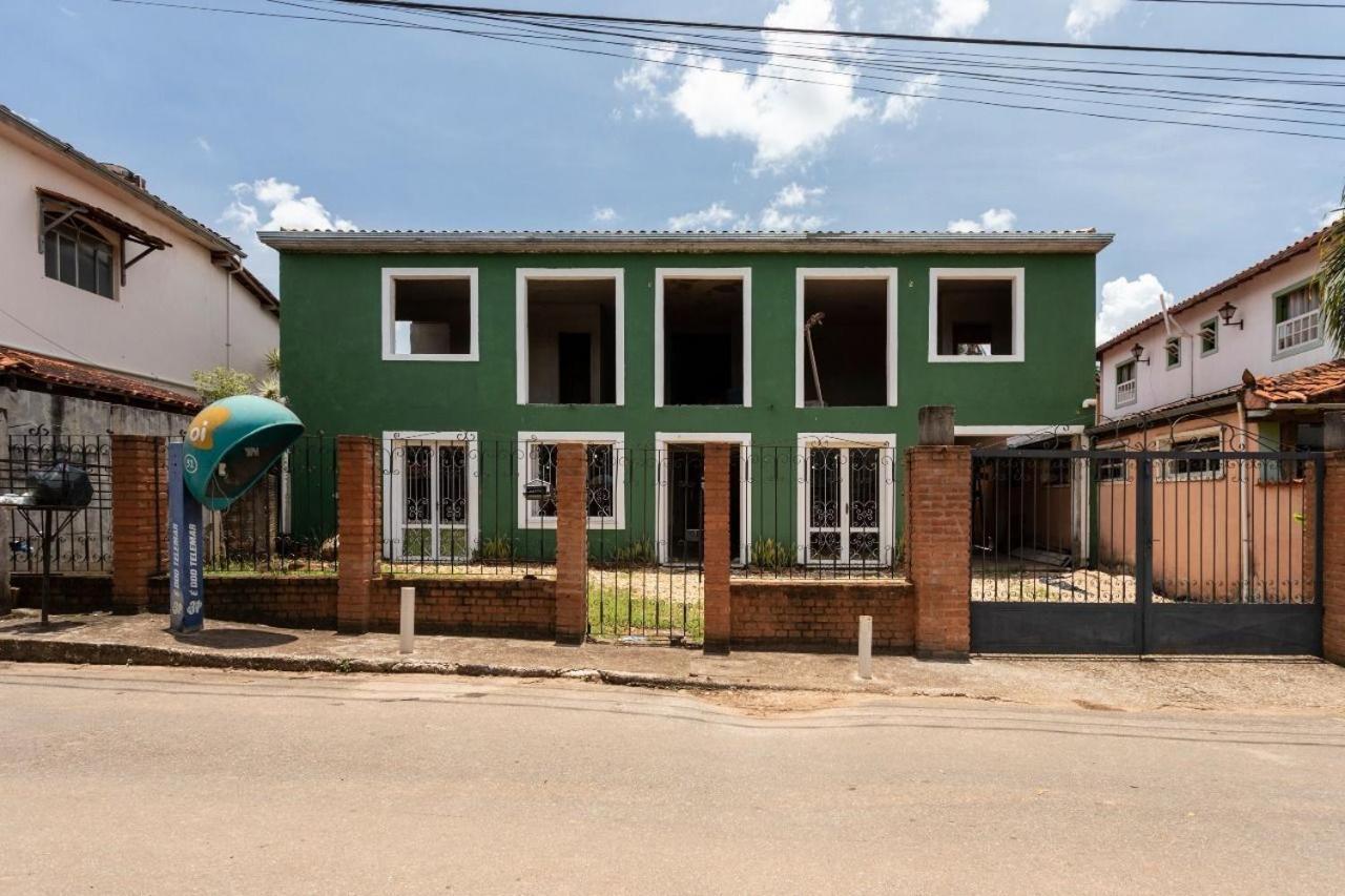 Casarão ESPAÇOSO a 800m do centro, 8 hospedes, pet friendly, garagem para 3 carros Tiradentes Exterior foto